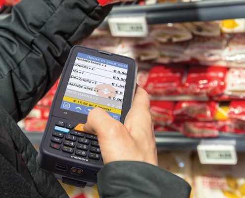 Datalogic Mobilcomputer Memor K im Supermarkt